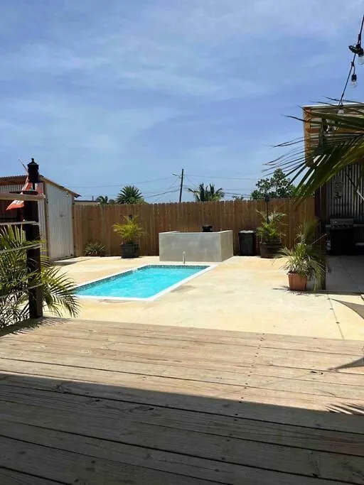 ホテル El Camper Rv With Pool. アグアディヤ キャンプ場
