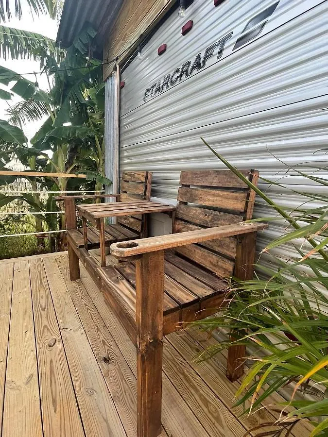 Κάμπινγκ El Camper Rv With Pool. Ξενοδοχείο Aguadilla Πουέρτο Ρίκο